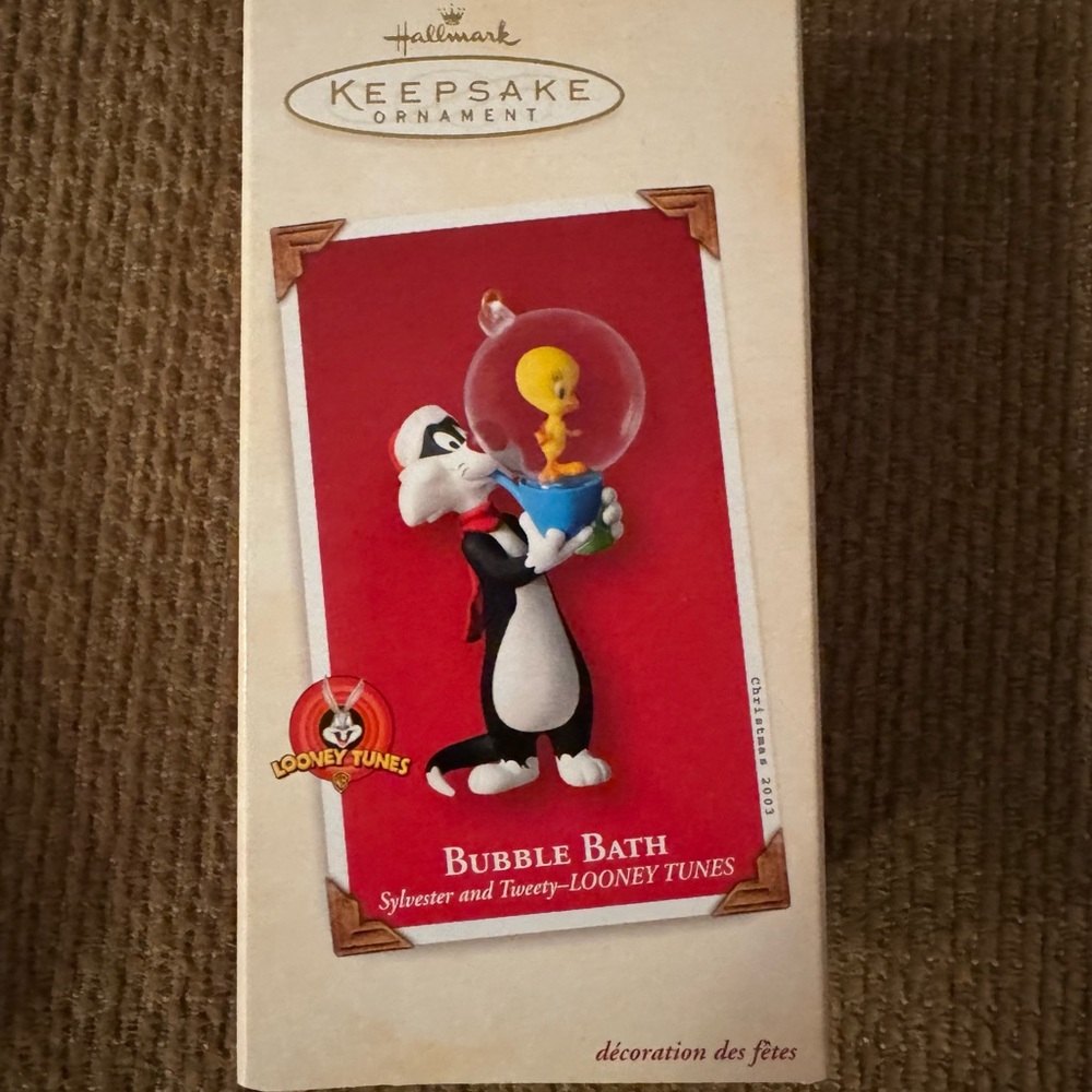 Hallmark Keepsake Sylvester and Tweety Ornament - Looney Tunes